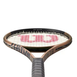 Wilson Blade 100 V8 Racchette Test 15 Wilson Blade 100 V8 Racchette Test -Tennis Attrezzature Negozio 03773800 10